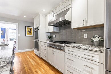 165 Lindbergh Ave, Needham Heights, MA 02494 - photo 5