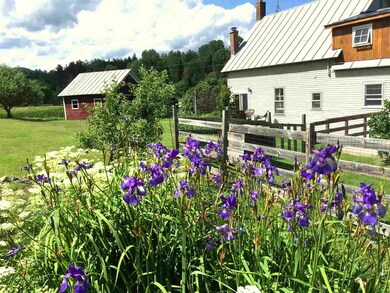 901 Seyon Pond Rd, Groton, VT 05046 - photo 5