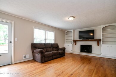 2114 Bridlewood Drive-27