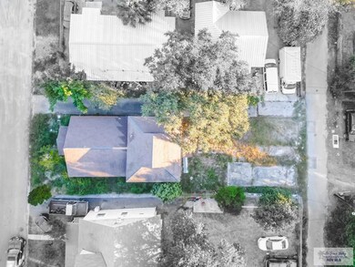 913 W Saint Francis St, Brownsville, TX 78520 - photo 4