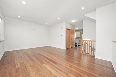 409 Evergreen Cir unit 4, Gilberts, IL 60136 - photo 4