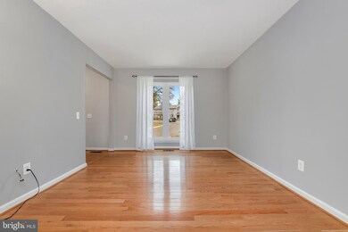 18100 Kitchen House Ct, Germantown, MD 20874 - photo 4