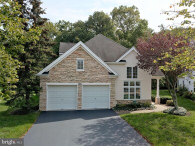 29 Pinflower Ln, Princeton Junction, NJ 08550 - photo 2