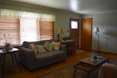 Beautify Hardwood Flooring Thru-Out