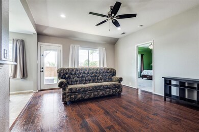 2000 Mark Twain Ln, Denton, TX 76210 - photo 7