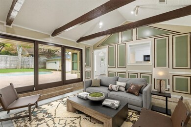 1105 Loch Lomond Ct, Arlington, TX 76012 - photo 4