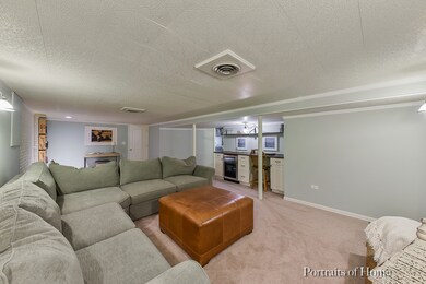629 E 5th Ave, Naperville, IL 60563 - photo 4