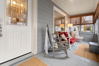 17 Cliff St, Salem, MA 01970 - photo 5