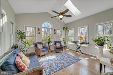 11511 Dyrham Ln, Glenn Dale, MD 20769 - photo 7