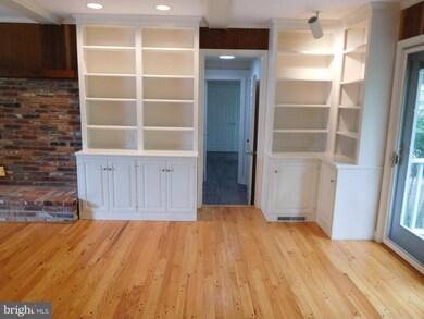 12712 Steeple Chase Way, Potomac, MD 20854 - photo 4