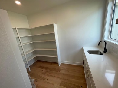 7115 Richards Dr, Shawnee, KS 66216 - photo 7