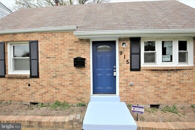 915 Clovis Ave, Capitol Heights, MD 20743 - photo 3