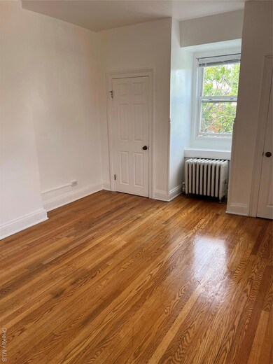 109 Montgomery St unit 3C, Poughkeepsie, NY 12601 - photo 3