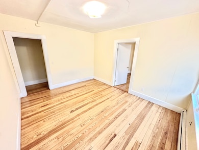 1019 W Main St unit 3L, Waterbury, CT 06708 - photo 5