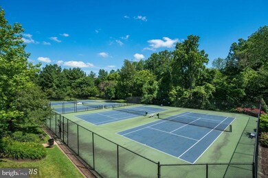 5717 Balsam Grove Ct unit 72, Rockville, MD 20852 - photo 7