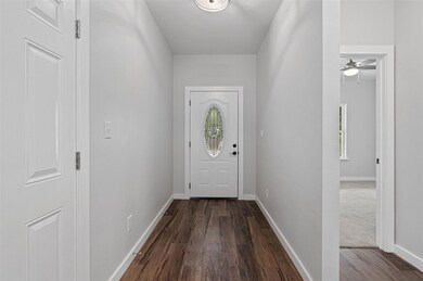 518 N Clements St, Gainesville, TX 76240 - photo 4