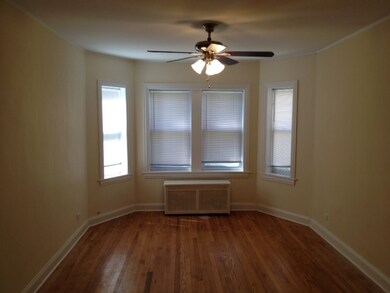 6214 N Mozart St unit 1E, Chicago, IL 60659 - photo 3