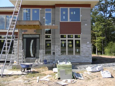 263 S Mountain Blvd, Mountain Top, PA 18707 - photo 2