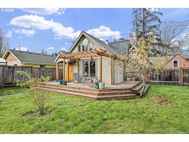 1747 Orchard Aly, Eugene, OR 97403 - photo 3