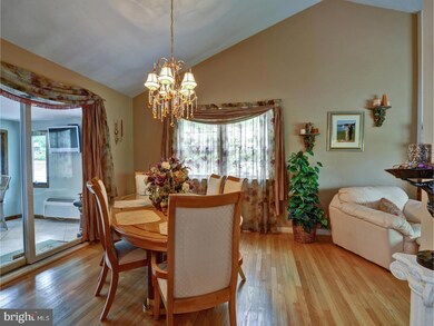 205 Cadwalader Dr, Trenton, NJ 08618 - photo 4