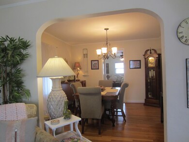 946 Vernon Rd, Columbus, OH 43209 - photo 4