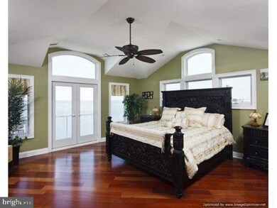 120 E 28th St, Ship Bottom, NJ 08008 - photo 3