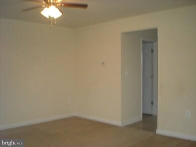 6300 Barnett Ave unit D, Sykesville, MD 21784 - photo 5