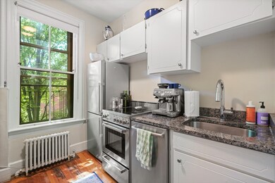 14 Gloucester St unit 3B, Boston, MA 02115 - photo 4