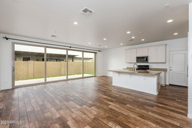 7-web-or-mls-9737 E Axle Ave, Mesa-7