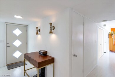 3201 Seneca Dr, Las Vegas, NV 89169 - photo 6