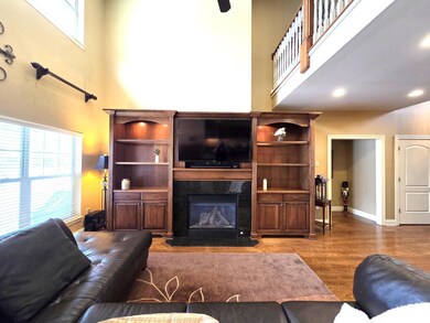 663 Greenview Cir unit 55-27, Lake Geneva, WI 53147 - photo 5