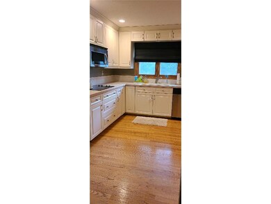 Kitchen (2)