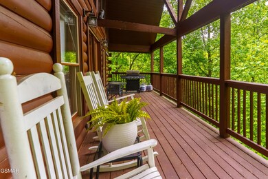 _DSC8583-HDR