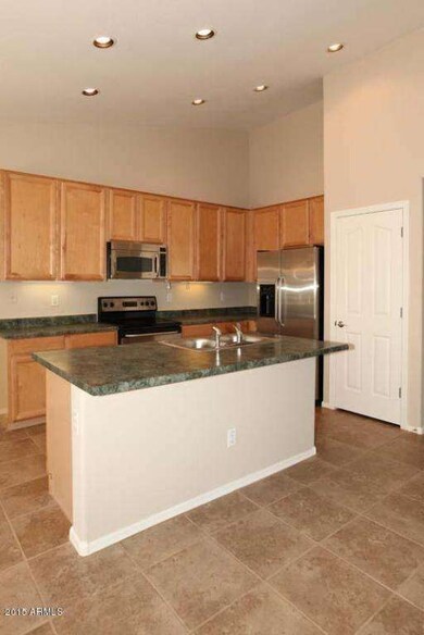 Kitchen-Island Bar