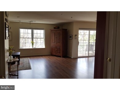 42 W College Ave unit 312, Yardley, PA 19067 - photo 3