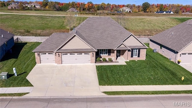 1599 Helmsdale Dr, Cape Girardeau, MO 63701 - photo 3