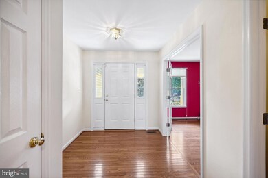 633 Elliot Dr, Purcellville, VA 20132 - photo 3