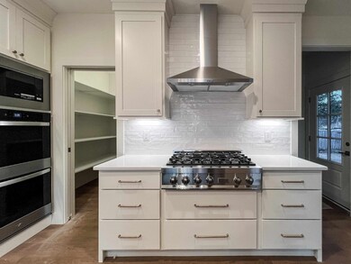 735 N Twyckenham Dr, South Bend, IN 46617 - photo 4