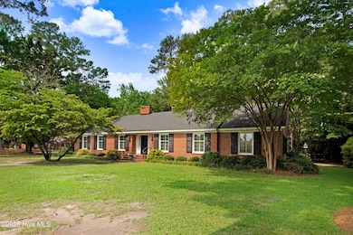 03-1600 Greenbriar Rd-3