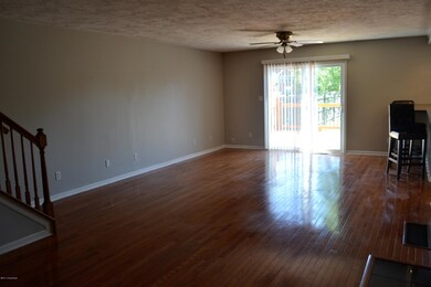 174 Beechtree Ln, Mount Washington, KY 40047 - photo 4