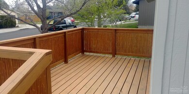 2041 SW 33rd St, Redmond, OR 97756 - photo 5