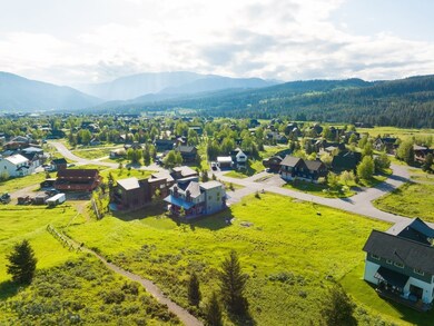 22 Spruce Cone Dr, Gallatin Gateway, MT 59730 - photo 4