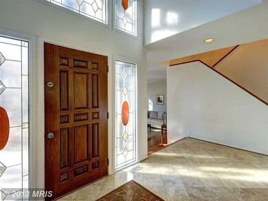 6829 Capri Place, Bethesda, MD 20817 - photo 2