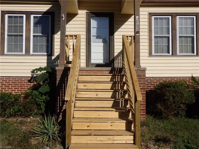 428 Peachtree St, Asheboro, NC 27203 - photo 4