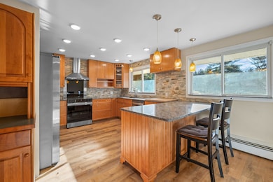 453 Route 101, Bedford, NH 03110 - photo 4