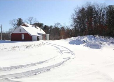 405 Mountain Rd, Holyoke, MA 01040 - photo 2