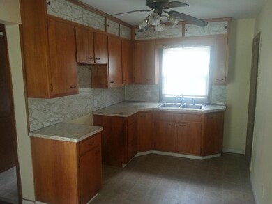 2730 Audubon_04
