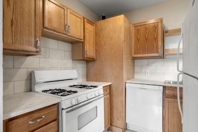 41 Summer St unit B, Kingston, MA 02364 - photo 6