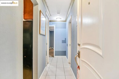 Laguna Terrace Apartments unit 311, Concord, CA 94520 - photo 7