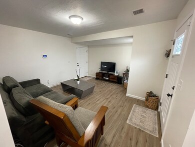 15 Groton Place, Worcester, MA 01604 - photo 4